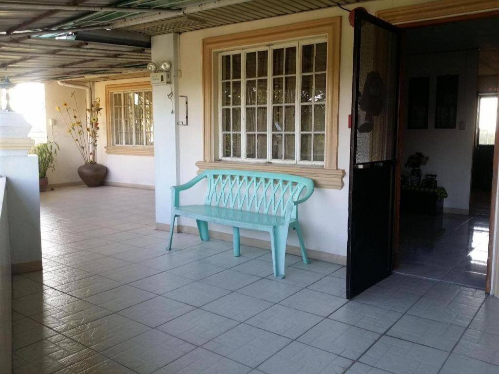 Bridgeview Hotel Laoag Exterior photo